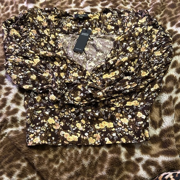 AFRM Brown and Floral Long sleeve shirt - Picture 1 of 4